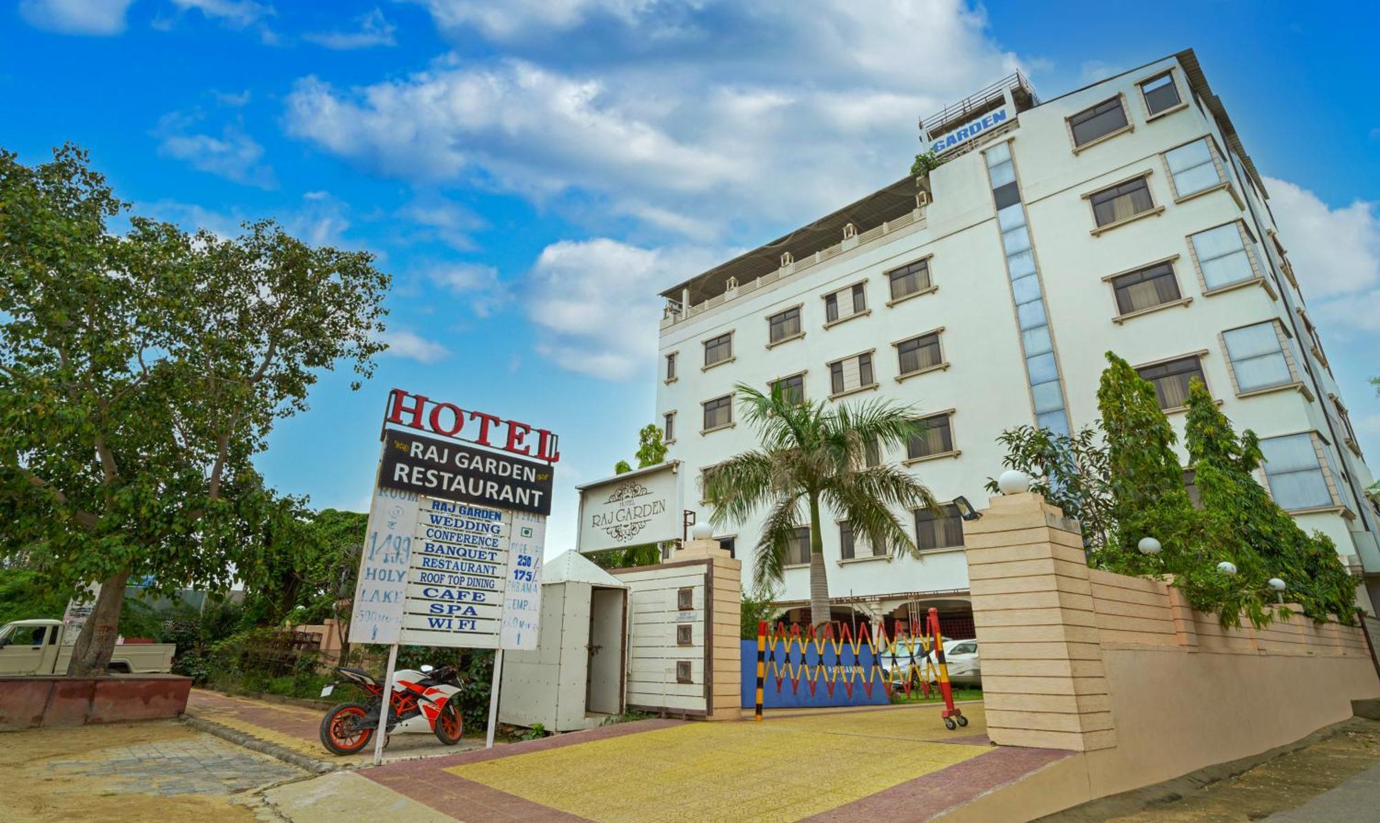 Hotel Treebo Raj Garden, Near Pushkar Lake Exterior foto